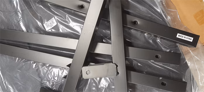 Blond BSTD-P3 3-Guitars (použité) - Stojan na viac nástrojov