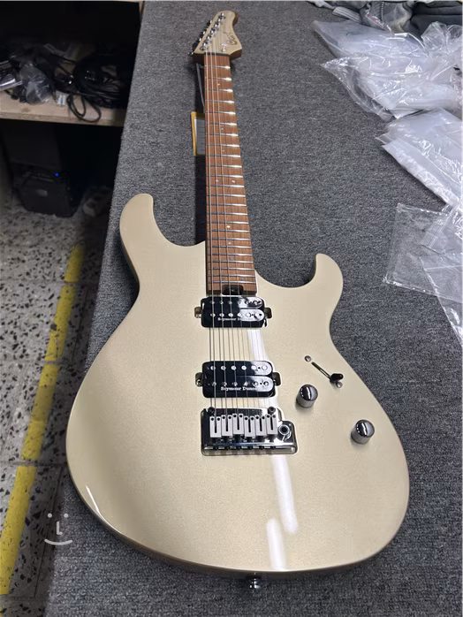 Cort G300 PRO MGD (poškodené) - Elektrická gitara