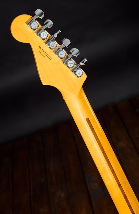 Fender 2015 American Deluxe Stratocaster V Neck - Elektrická gitara