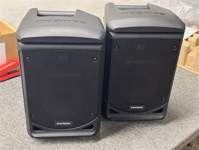 Samson XP300 (použité) - Ozvučovací systém