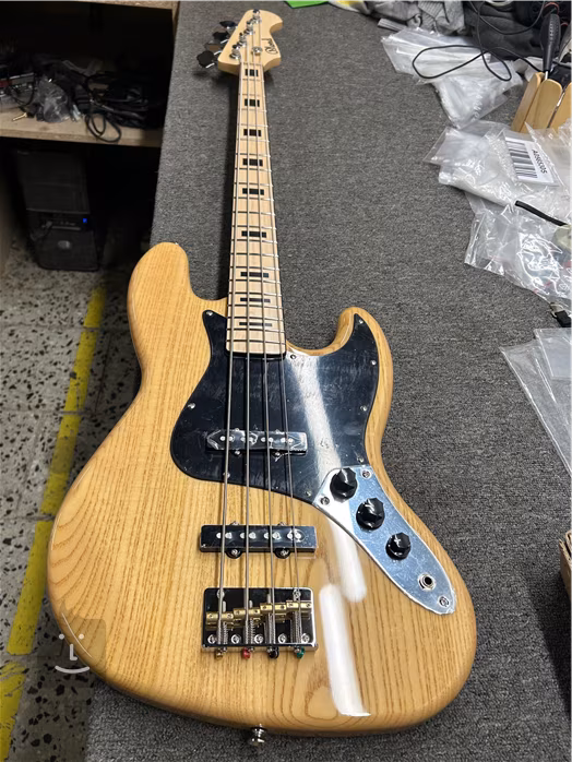 Blond JAB-2 MN NA (poškodené) - Elektrická basgitara