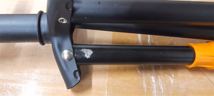 Ortega OGS-1BK (použité) - Gitarový stojan