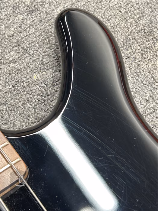 Yamaha TRBX174 BL (použité) - Elektrická basgitara