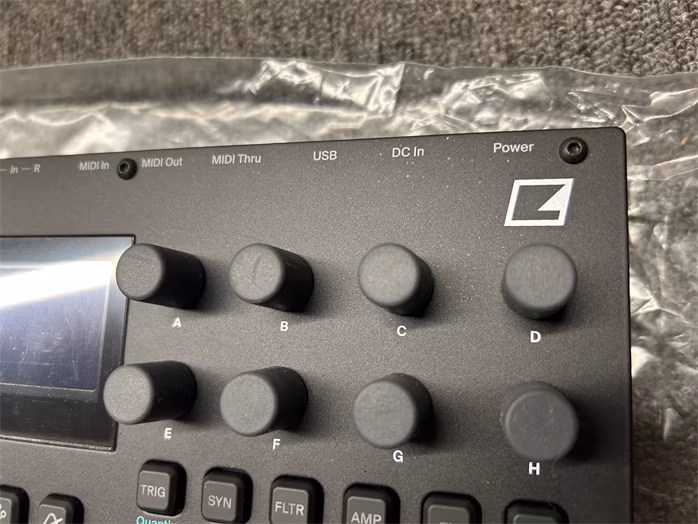 Elektron Digitone II (zánovné) - Syntezátor